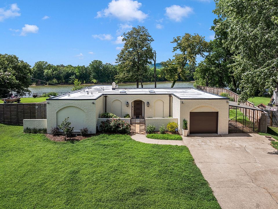 1st image of 6556 Upton Ln