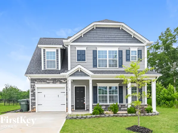 67 Black Oak Ct, Clayton, NC 27520