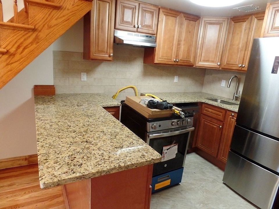 1st image of 338 W 88th St APT 4A