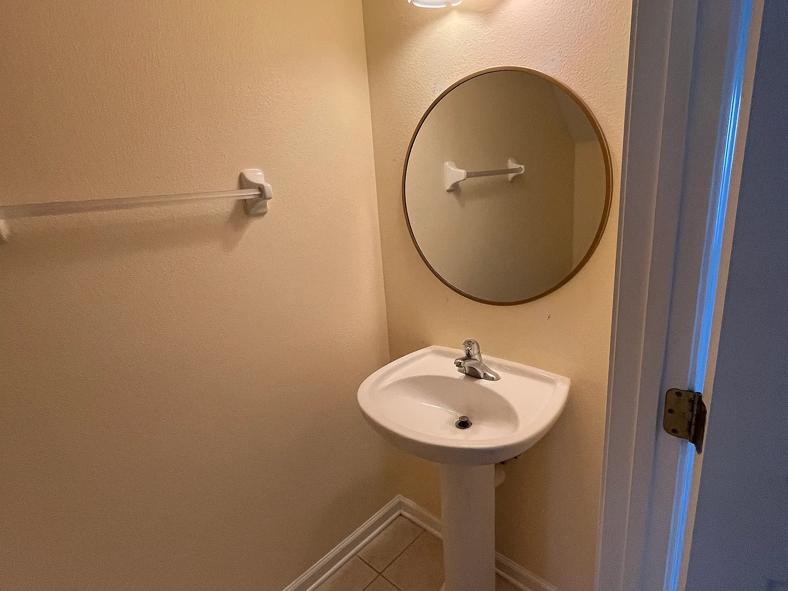 2 bed, 1184 sqft, $1,780 — Photo 4
