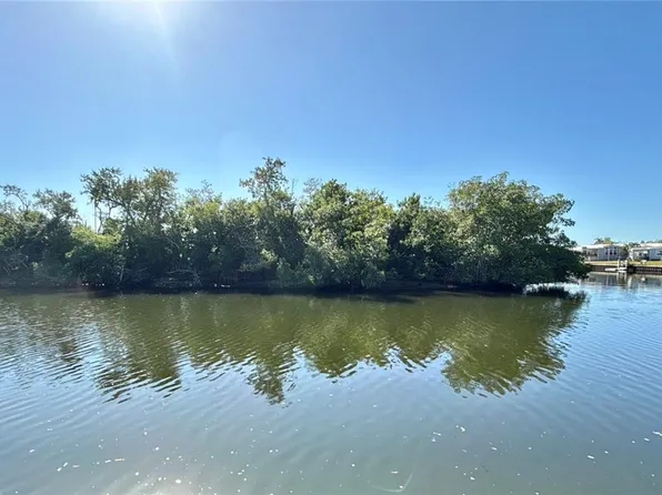 436 Mount Oak Ave NE #747, Saint Petersburg, FL 33702