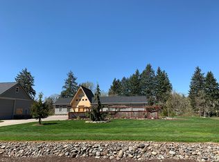 78323 Meadow Park Dr, Cottage Grove, OR 97424