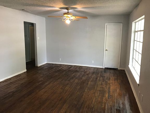 5th image of 1045 Highland Dr