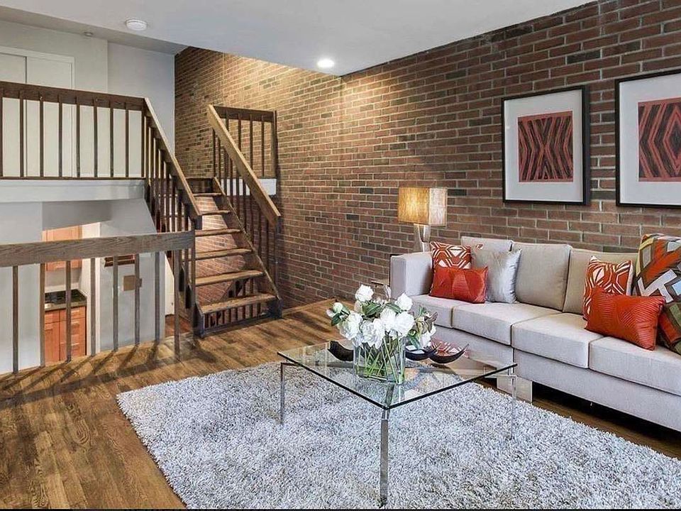 1st image of 153 E 88th St APT 3G