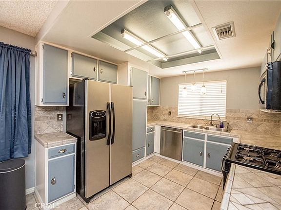 3rd image of 2905 Pepper St