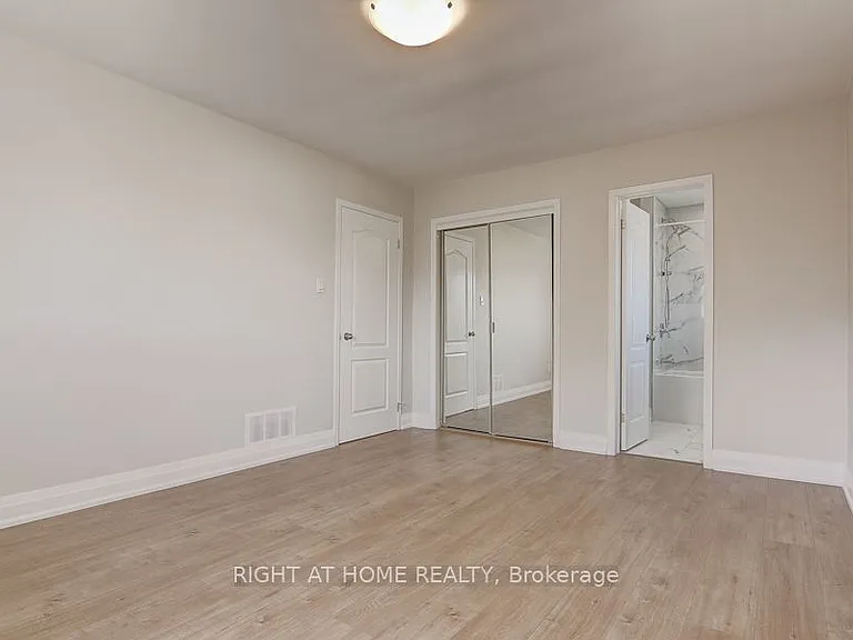 2126 Varency Dr — Photo 10