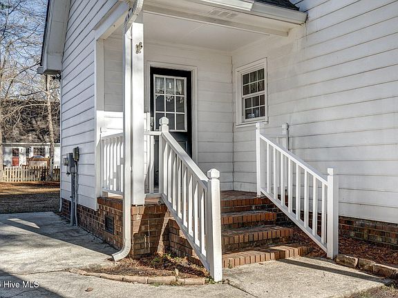 3rd image of 4028 Benjamin Court