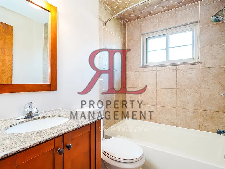 1799 Kings Ct — Photo 10