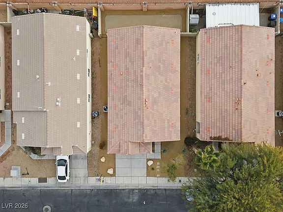 4th image of 2112 Fred Brown Dr