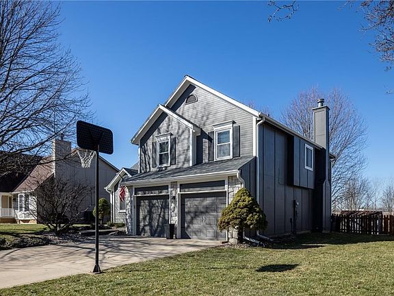 3rd image of 4109 SW Washington Dr