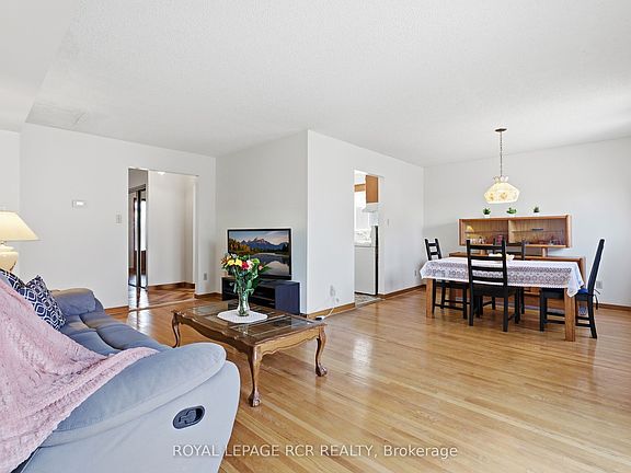 5th image of 1503 Maple Ridge Dr