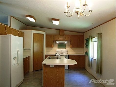 Bright open Kitchen with eating area