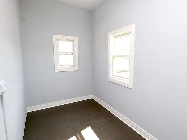 3744 S Parnell Ave #2 — Photo 12