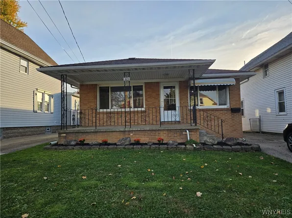 373 Penora St, Depew, NY 14043