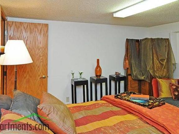 Downstairs Bedroom 2