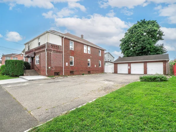 92 Elm Ave Floor 1, Glen Cove, NY 11542