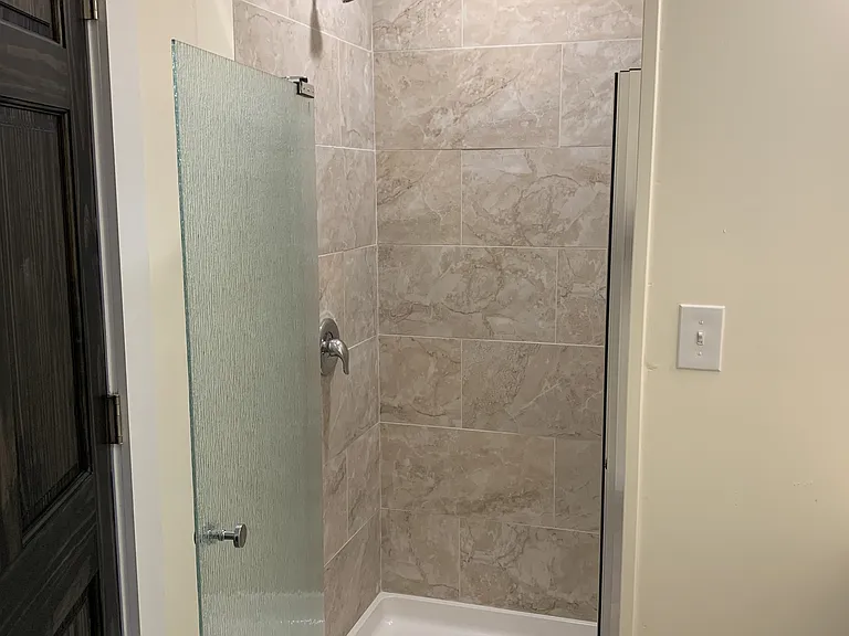 833 N Market St #302 — Photo 2