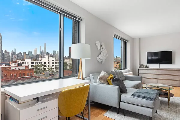 Rented by The Agency | media 2