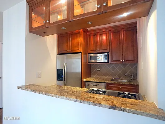 Rented by Citi Habitats | media 12