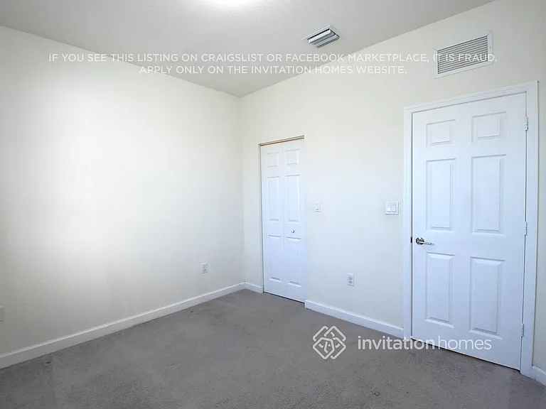 3422 W 106th Ter — Photo 10