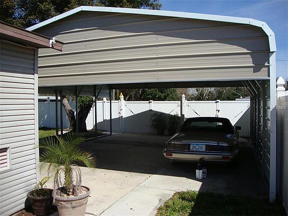 3rd image of 43 N Lakeshore Dr