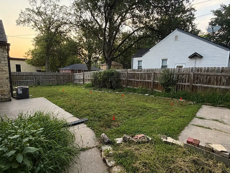 5000 Randolph St — Photo 18