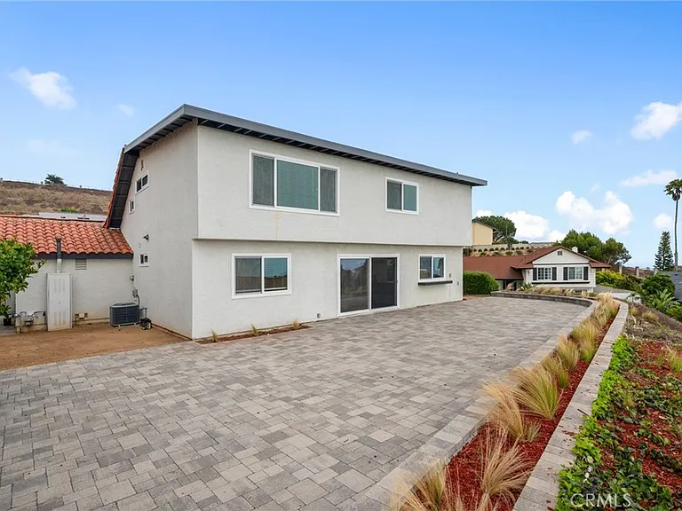 3404 Hightide Dr — Photo 38
