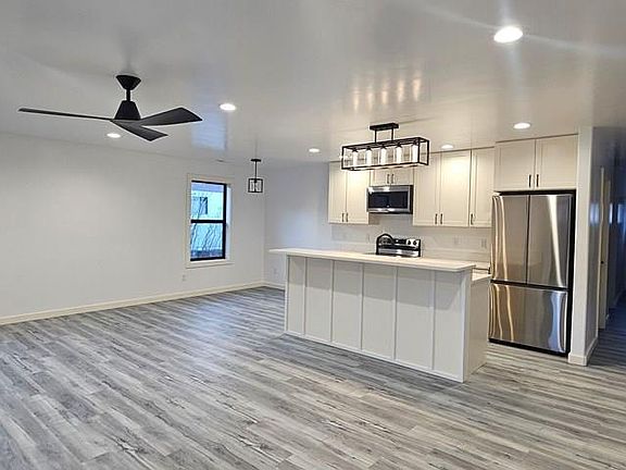 4th image of 204 Sage Way
