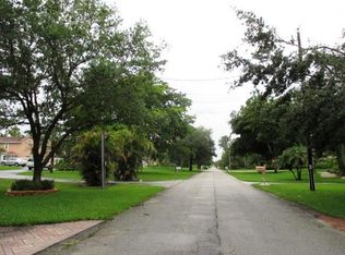 6323 NW 80th Ter, Parkland, FL 33067