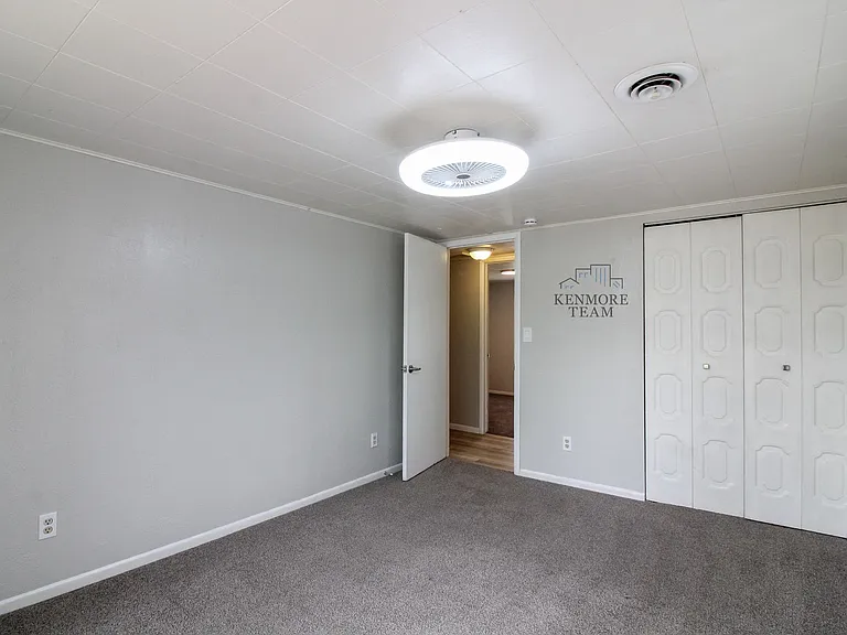 1021 Sanford Ave — Photo 9