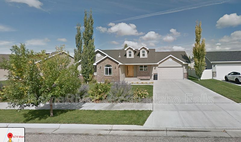 1st image of 674 Manchester Ln