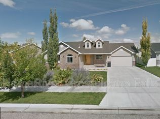 674 Manchester Ln, Idaho Falls, ID 83402