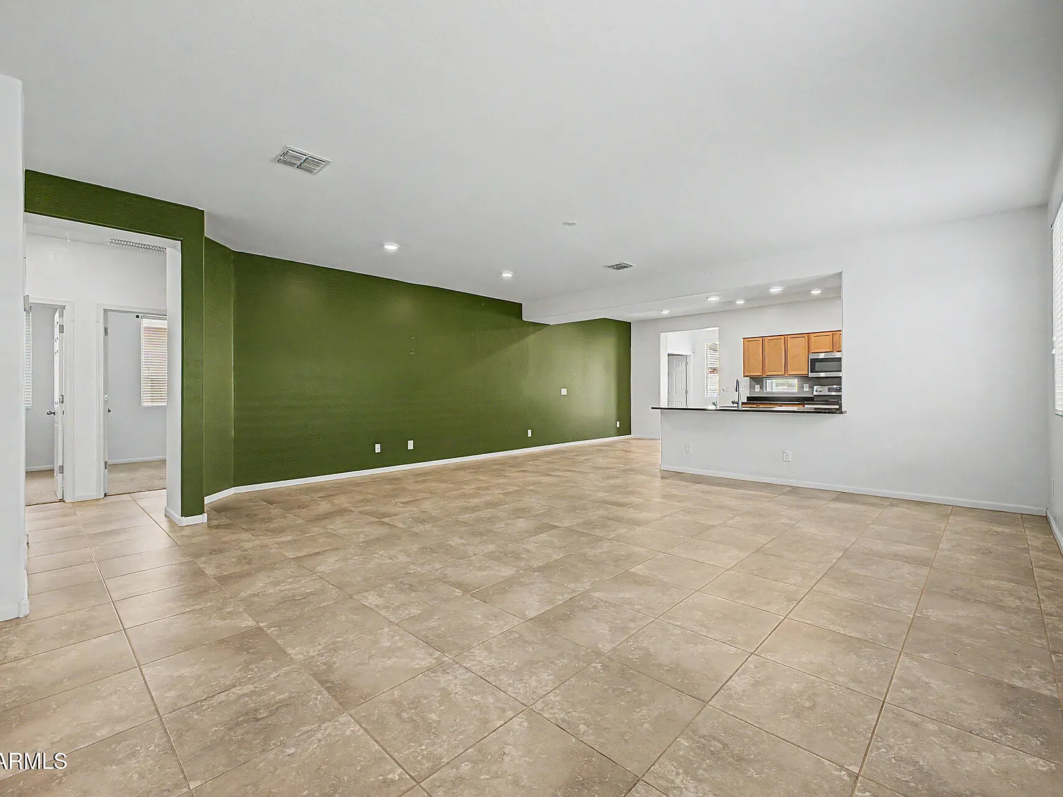 4 bed, 2.0 bath, 1806 sqft, $1,850 — Photo 4