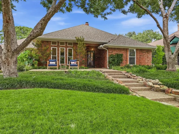 732 Meadowlark Ln, Coppell, TX 75019
