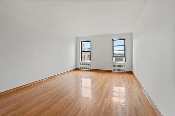 Rented by Compass | media 12