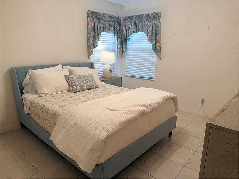 6617 Seven Pines Dr — Photo 33
