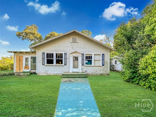 712 E College Street, Bainbridge, GA 39819