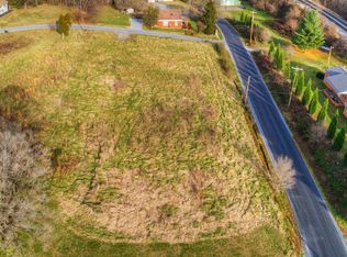 684 Webster Rd, Roanoke, VA 24012