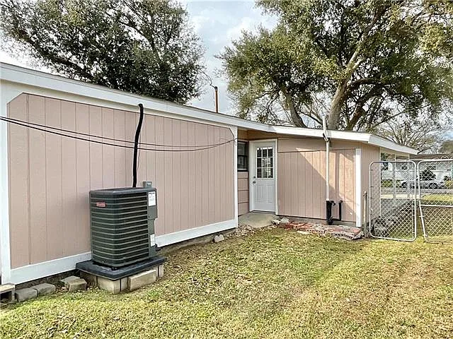 2114 S Butterfly Cir — Photo 20