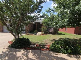 2219 96th St, Lubbock, TX 79423