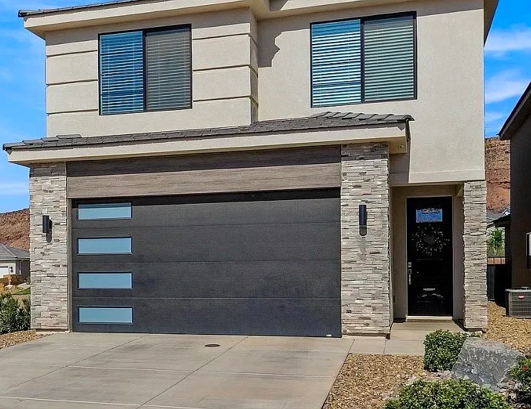 552 S Stewart Creek Cv — Photo 1