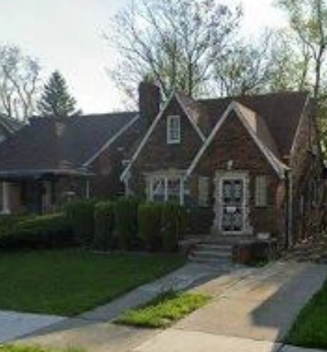 Meyers Rd, Detroit — Photo 1