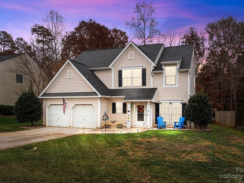 1st image of 167 Vance Crescent Dr