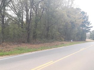 2425 Dingle Pond Rd, Summerton, SC 29148