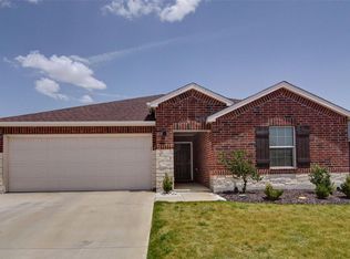 6044 Misty Breeze Dr, Fort Worth, TX 76179