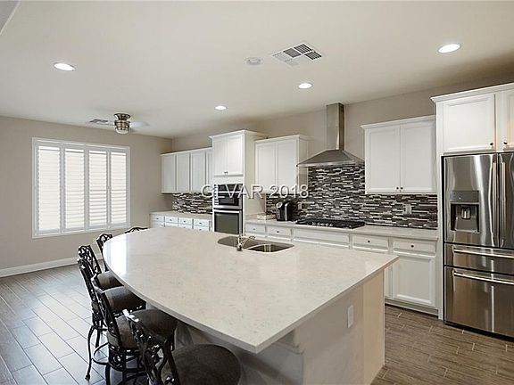 3rd image of 7155 Pine Bridge Ct