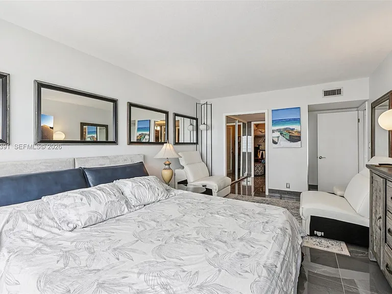 3550 Galt Ocean Dr #501 — Photo 24