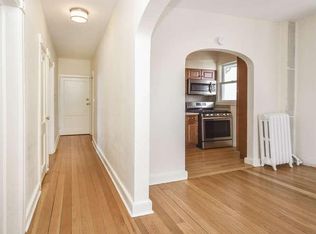52 Prospect Ave APT 6, Sea Cliff, NY 11579