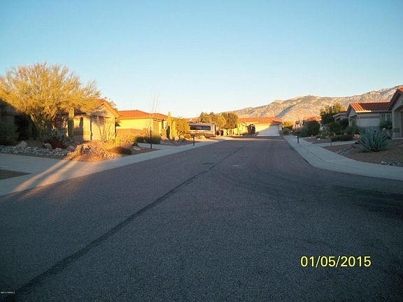 2nd image of 1081 E Regent Dr
