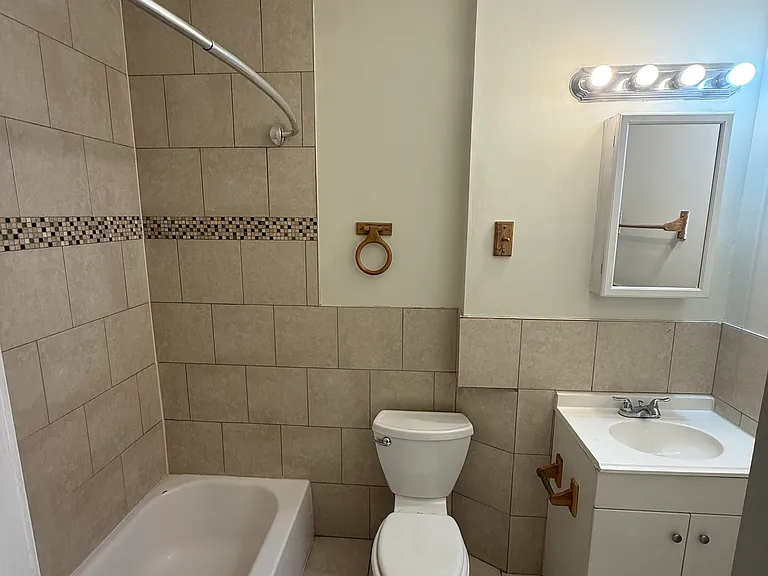 2712 Pennsylvania Ave #1A — Photo 5
